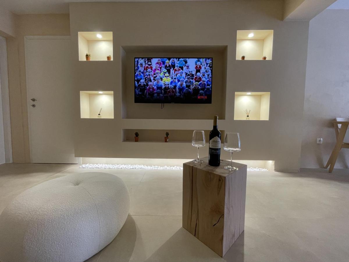 Cozy Apartment Matijas With Private Parking And Terrace Сплит Екстериор снимка